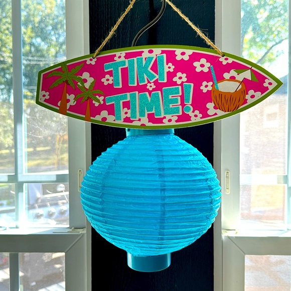 No Name Brand Other - Tiki Time Party Deco